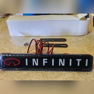 New Infiniti lighted grill emblem light